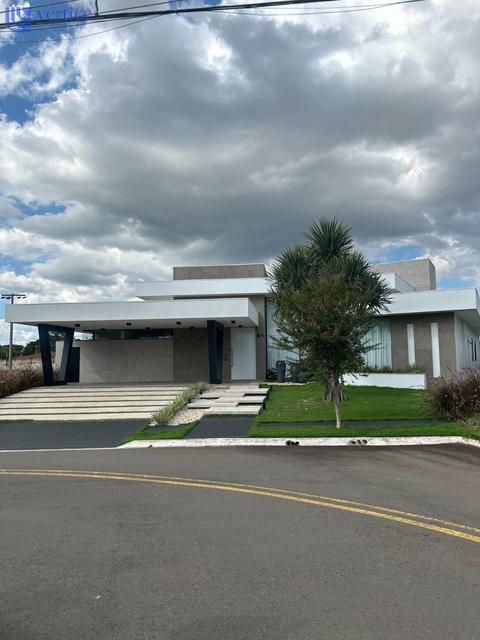 Casa à venda em Maringá, Parque das Grevíleas, com 3 suítes, com 416 m²